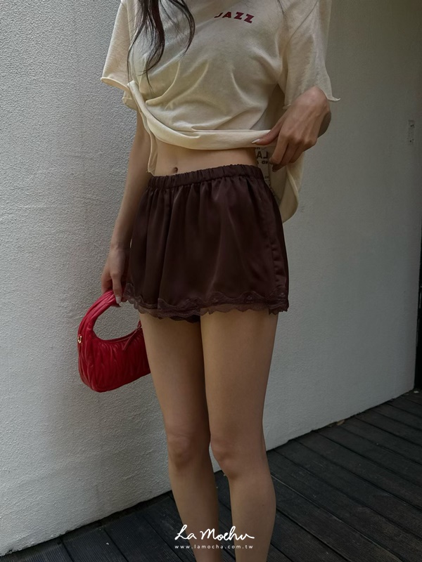 下擺蕾絲小短褲(花花清單)